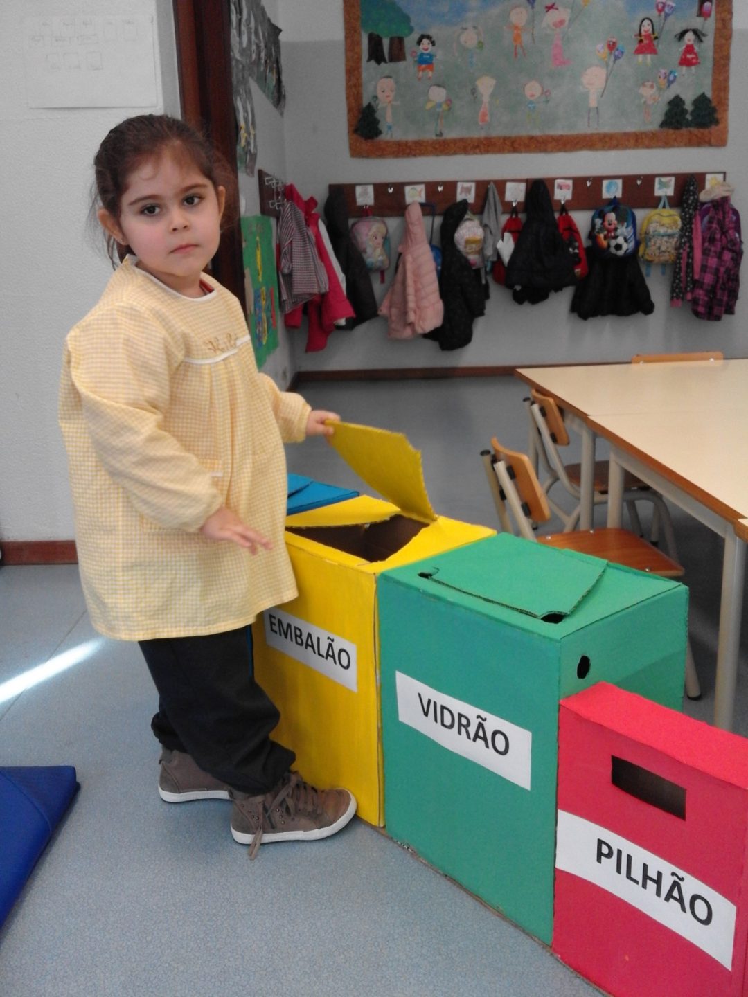 Construção do ecoponto da sala