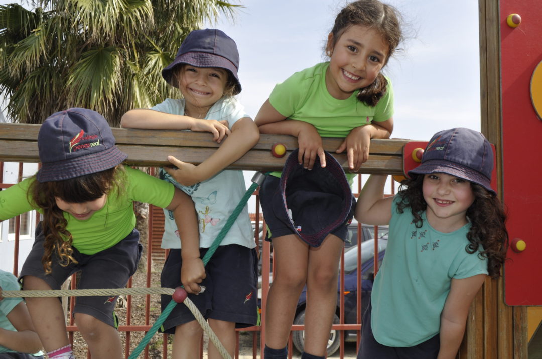 Bio Dança e atividades de brincadeira no exterior