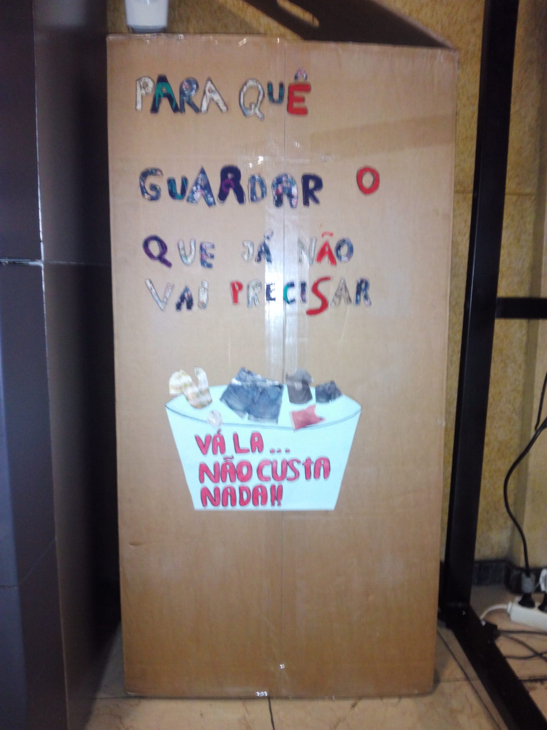 Recolha de roupa usada