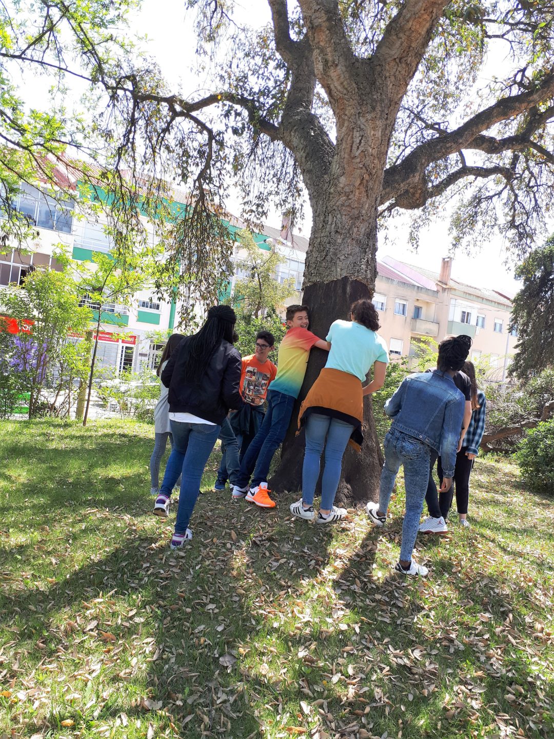 Dia da Terra – Visita dos novos alunos da escola ao seu jardim