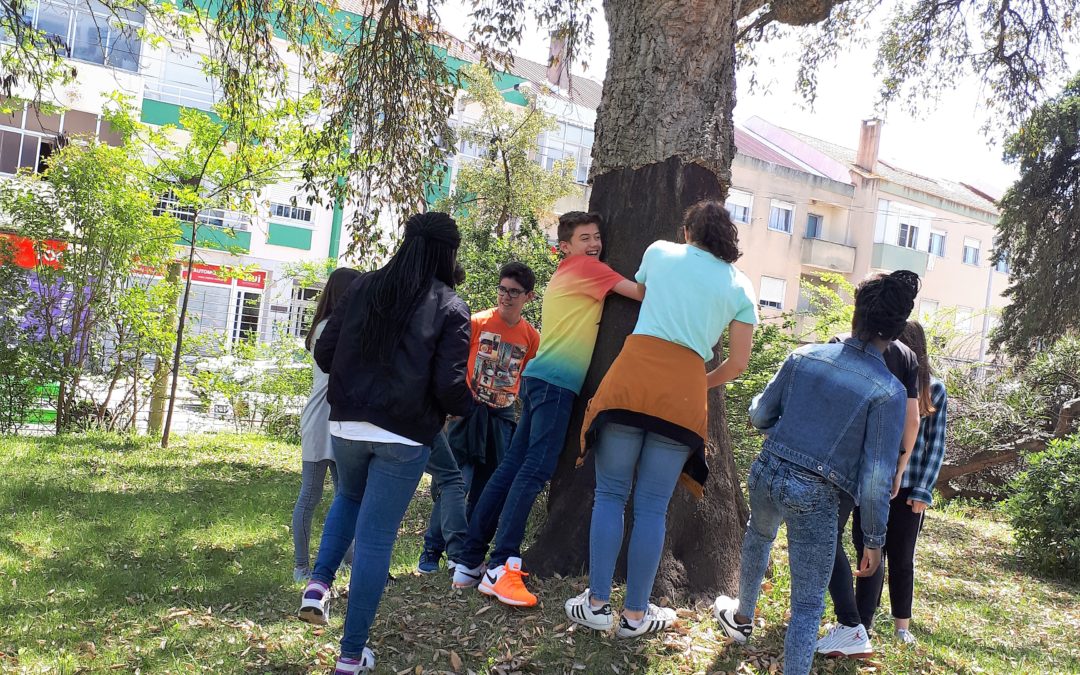 Dia da Terra – Visita dos novos alunos da escola ao seu jardim