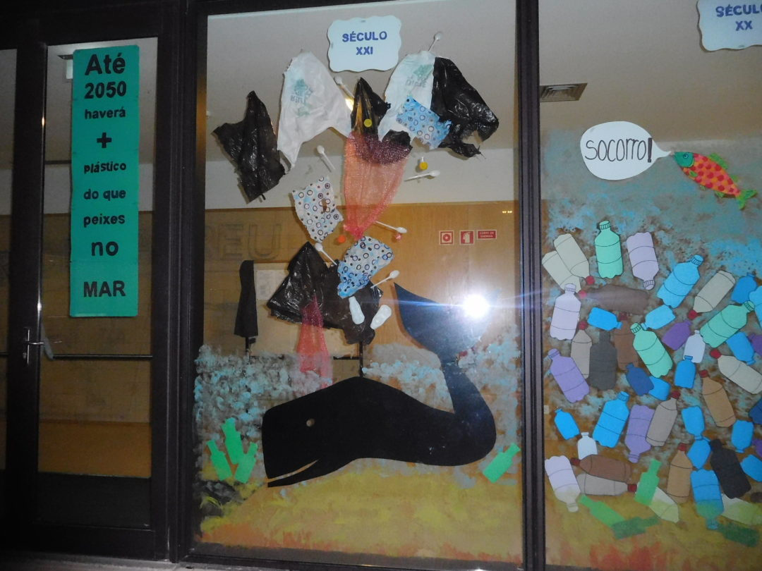 “Um Mar de Plástico”