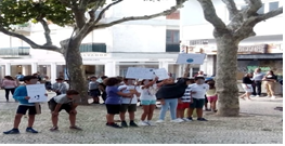 Escola Básica da Ericeira faz pelo clima