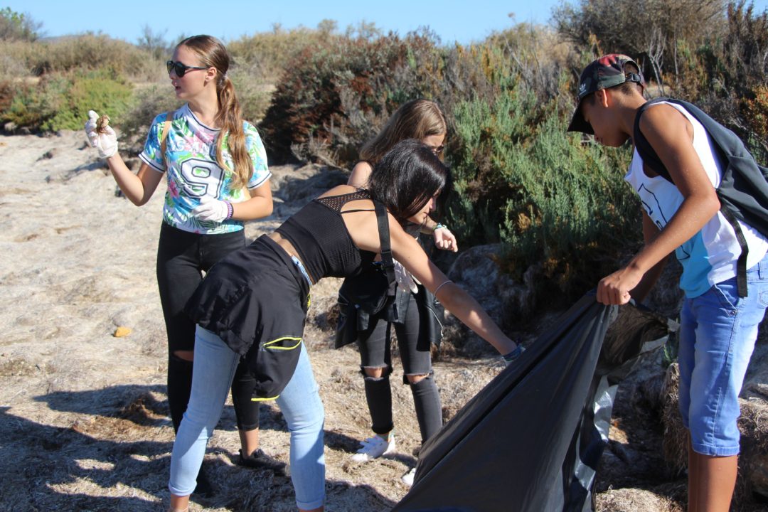 #ecoescolasfazpeloclima – Ação de Limpeza da Quinta de Marim – Agrupamento de Escolas Dr. Alberto Iria (Olhão)
