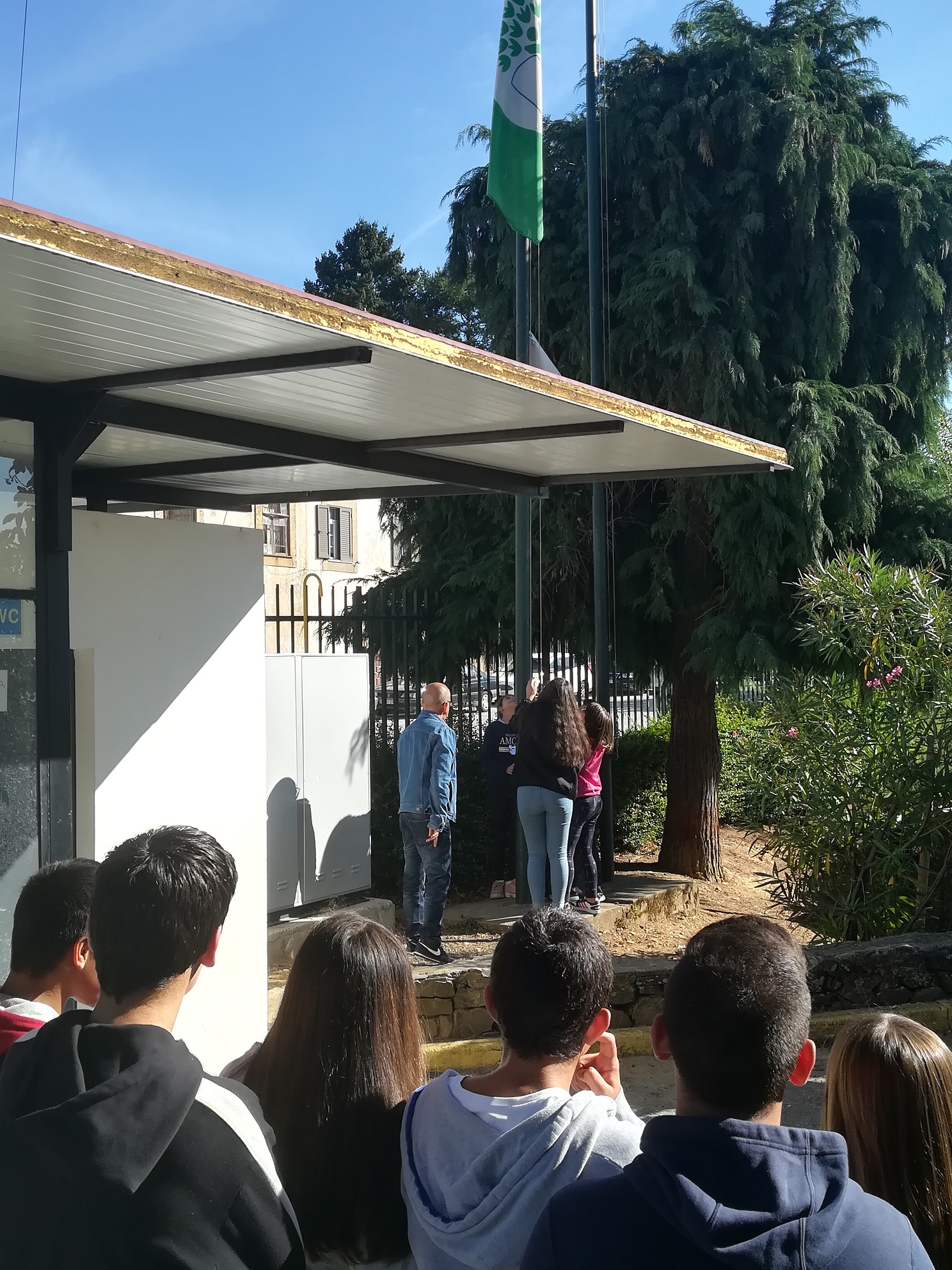 #fazpeloclima27setembrobandeirameiahaste