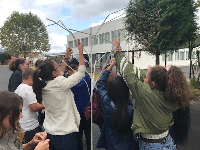 Pela Terra, por todos!