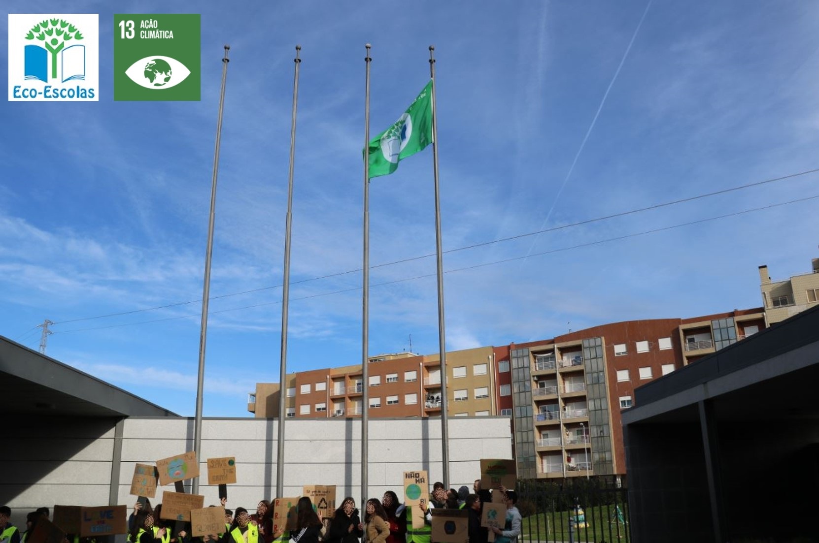 O hastear da segunda Bandeira Verde da Escola Básica e Secundária de Canelas