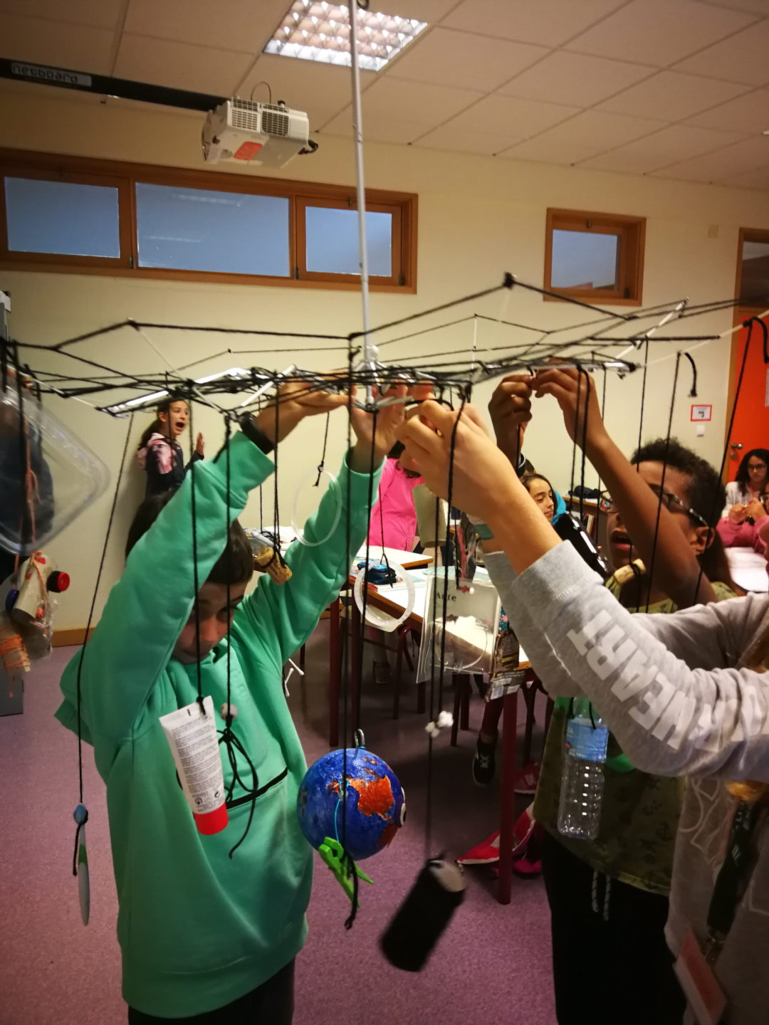 Queremos um planeta sem plástico! #fazpeloclima #ecoescolasfazpeloclima #ecoschools #globalactiondays