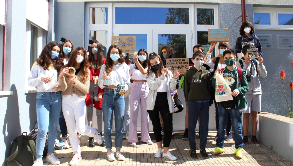 O que cai ao chão cai ao mar