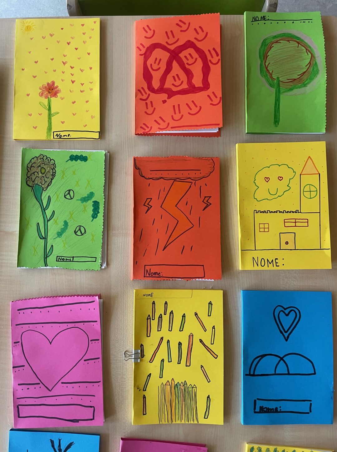 Cadernos para os mais novos | Notebooks for EY