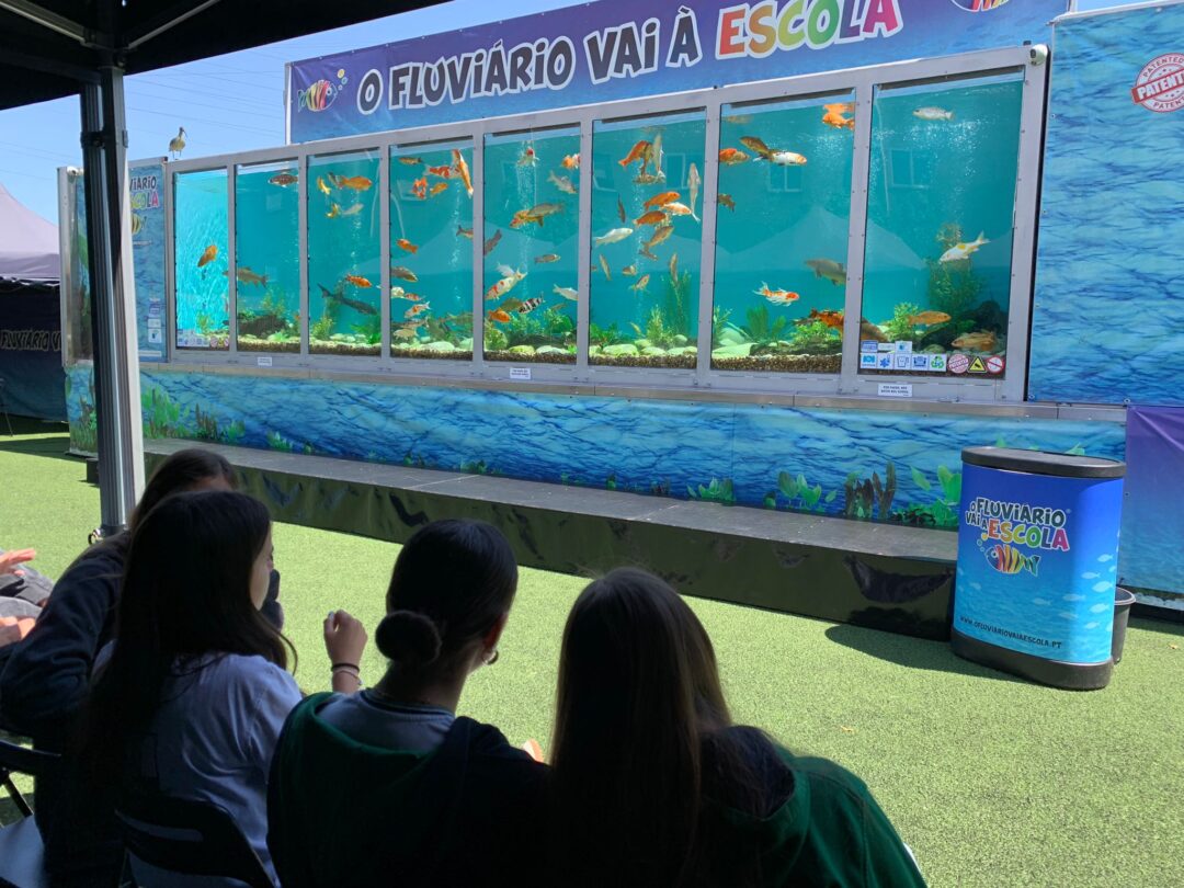 Fluviário vai à escola